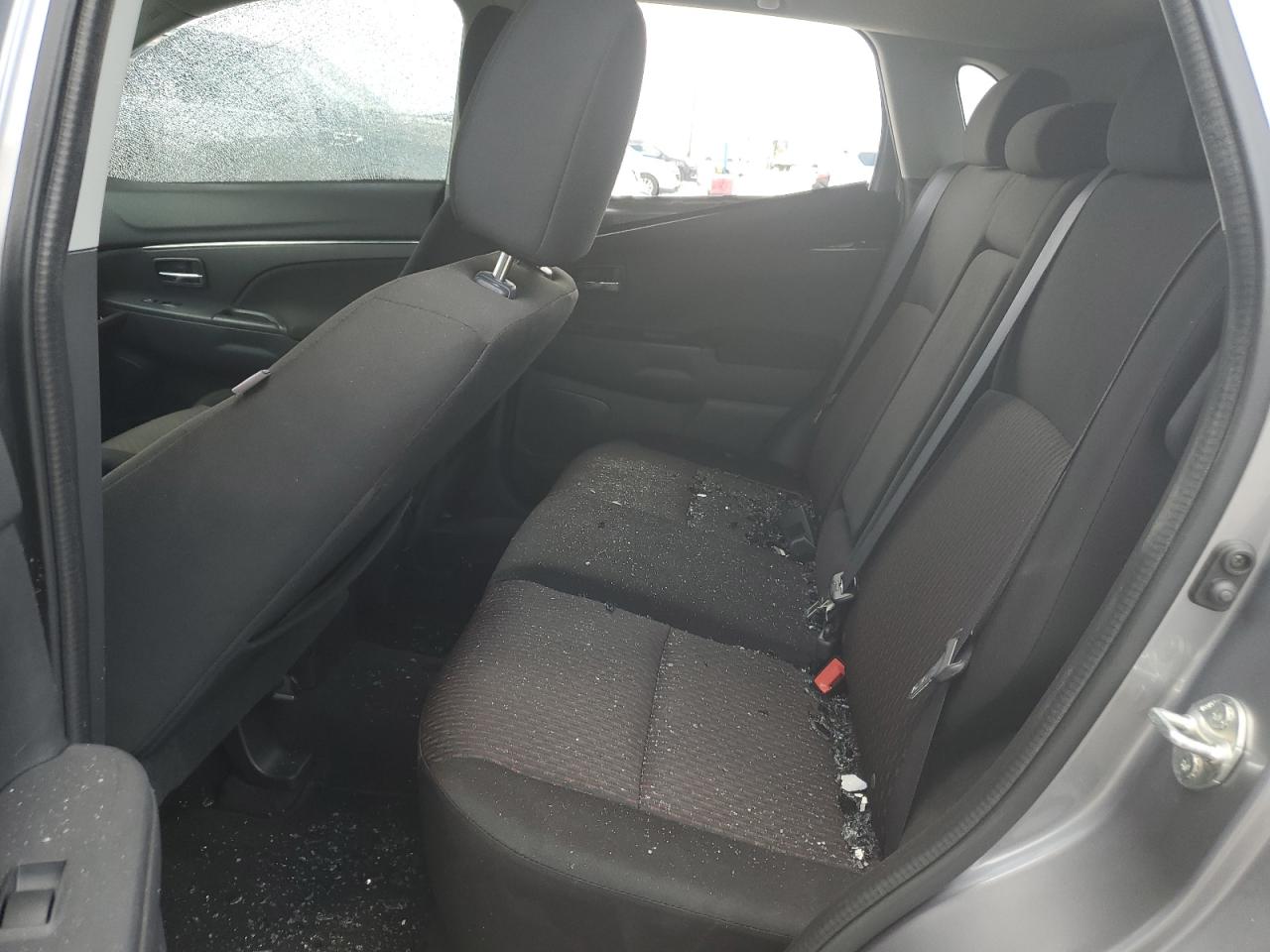 JA4AP3AU8HZ050830 2017 Mitsubishi Outlander Sport Es