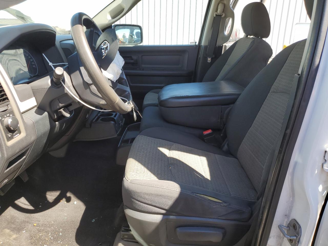 1D7RV1CT7BS517992 2011 Dodge Ram 1500