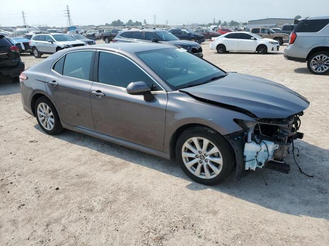 VIN 4T1C11AK0LU355517 2020 Toyota Camry, LE no.4