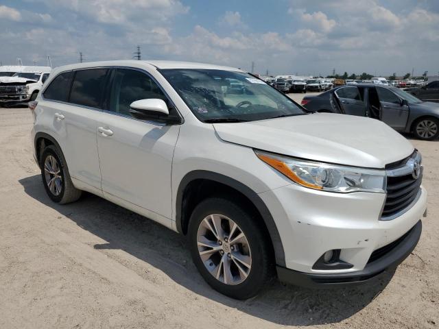 VIN 5TDZKRFHXES030811 2014 Toyota Highlander, LE no.4