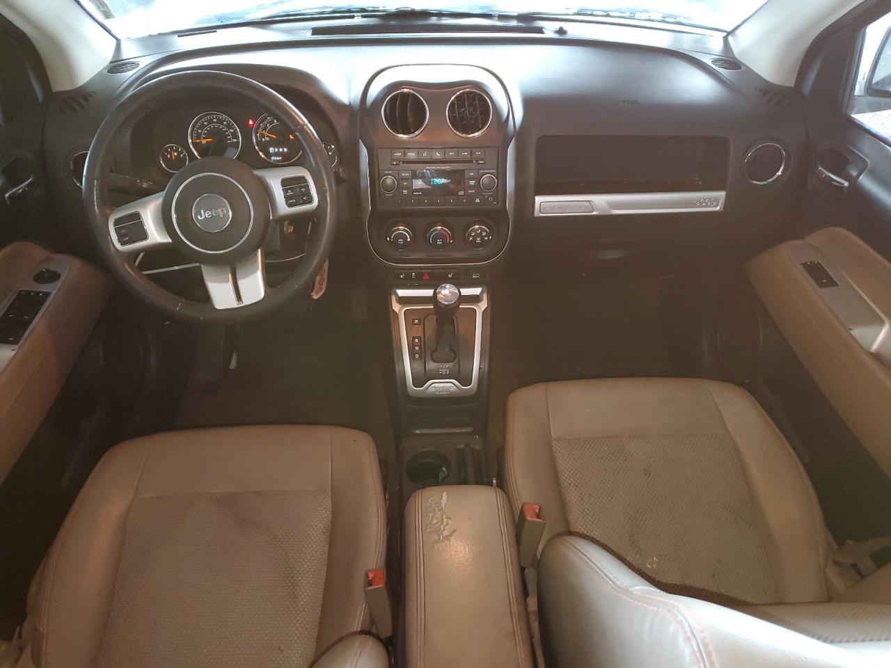 1C4NJCEA8GD715360 2016 Jeep Compass Latitude