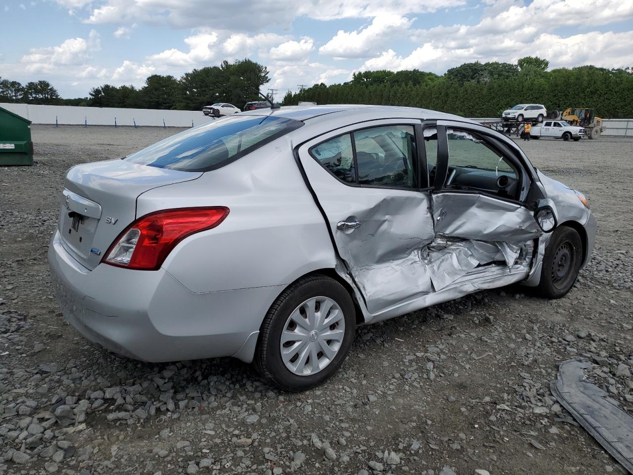 2012 Nissan Versa S vin: 3N1CN7AP1CL945665