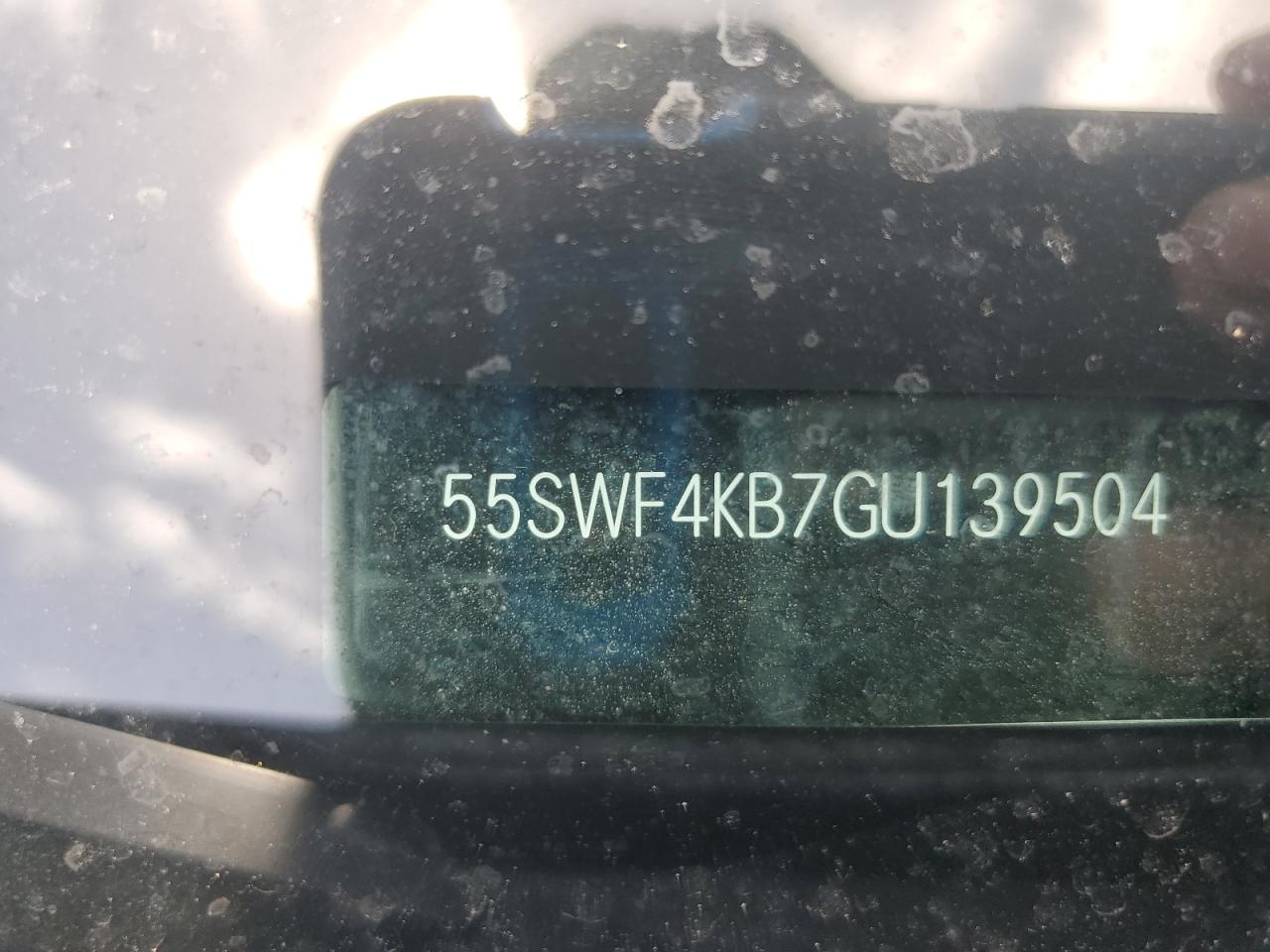 55SWF4KB7GU139504 2016 Mercedes-Benz C 300 4Matic