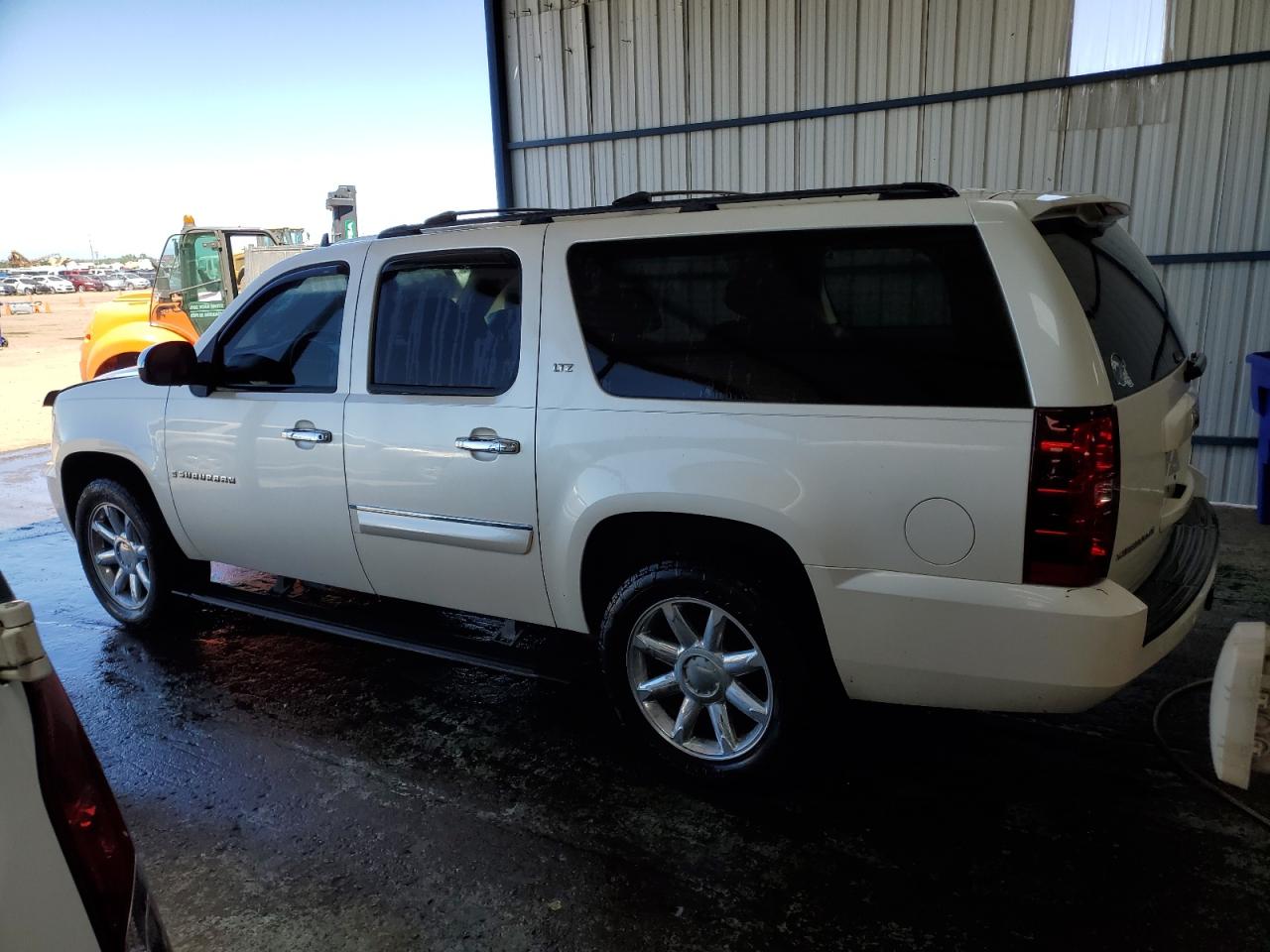 1GNFK16Y88R207659 2008 Chevrolet Suburban K1500 Ls