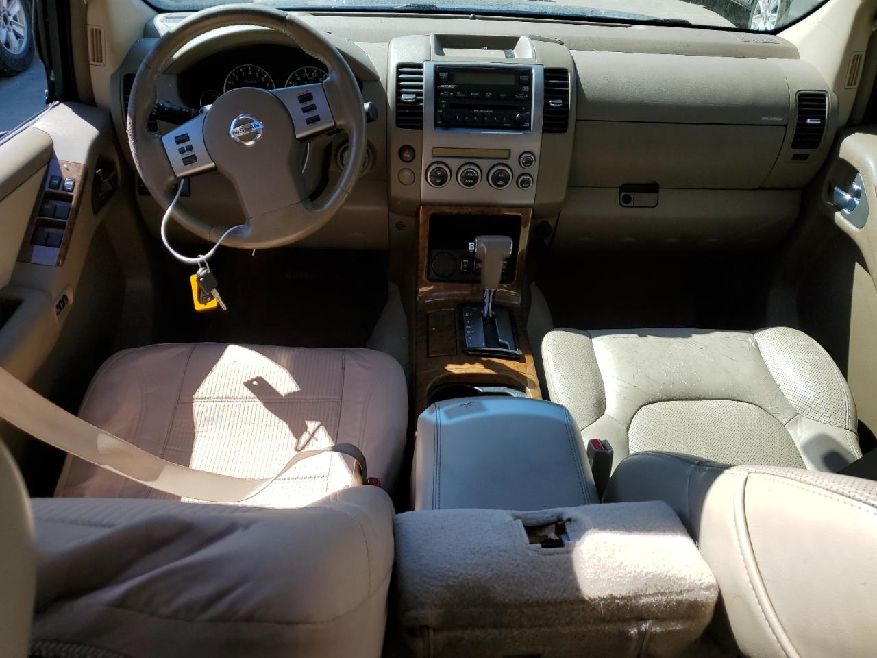 5N1AR18U56C601883 2006 Nissan Pathfinder Le