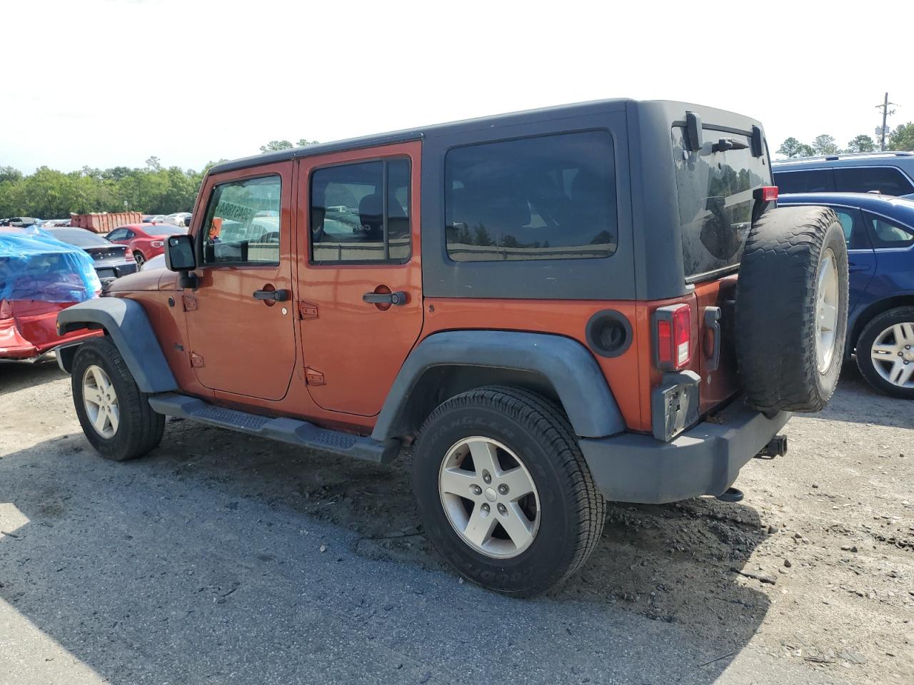 2014 Jeep Wrangler Unlimited Sport vin: 1C4BJWDG2EL232475