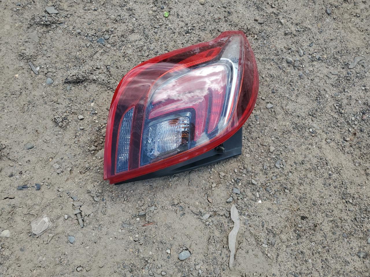 KL4CJASB6KB850487 2019 Buick Encore Preferred