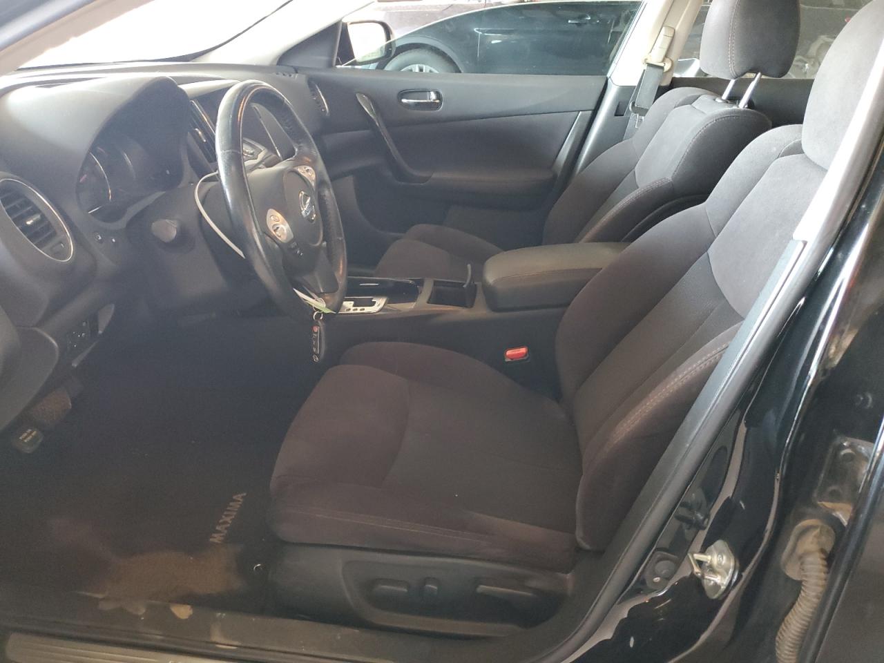 1N4AA5AP4BC817411 2011 Nissan Maxima S