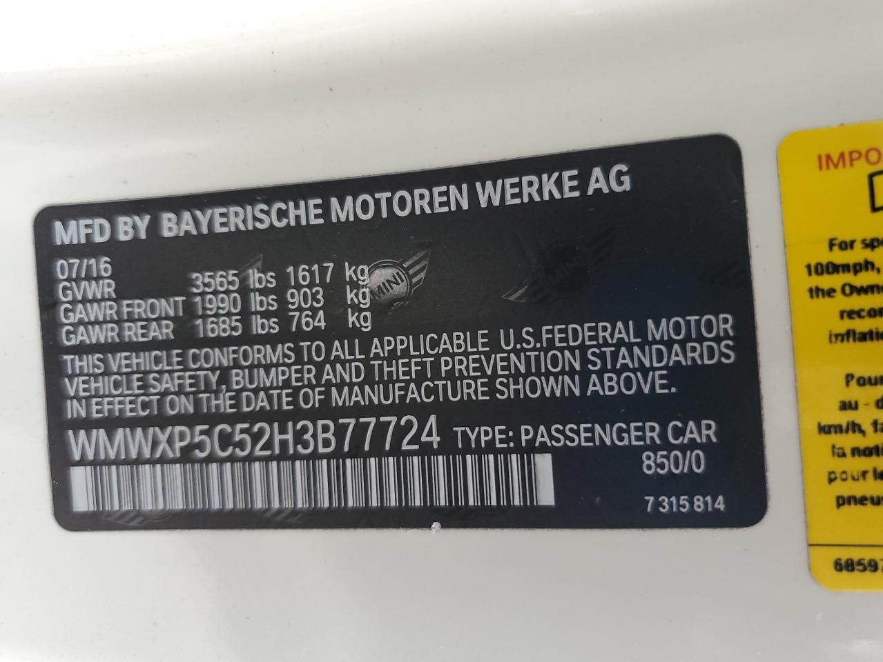 WMWXP5C52H3B77724 2017 Mini Cooper