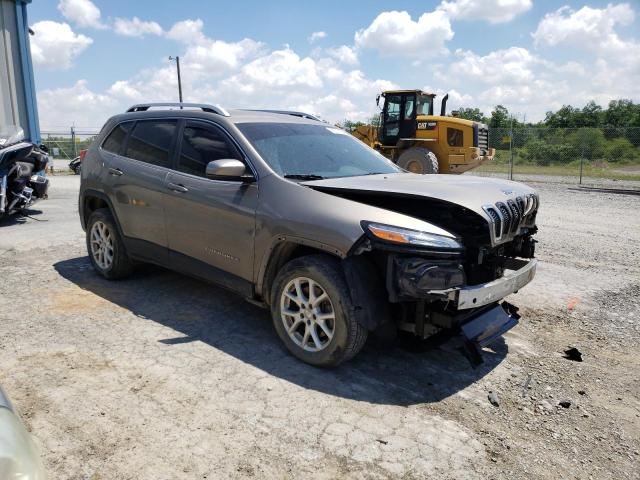 2017 Jeep Cherokee Latitude VIN: 1C4PJMCB2HW543911 Lot: 58717034