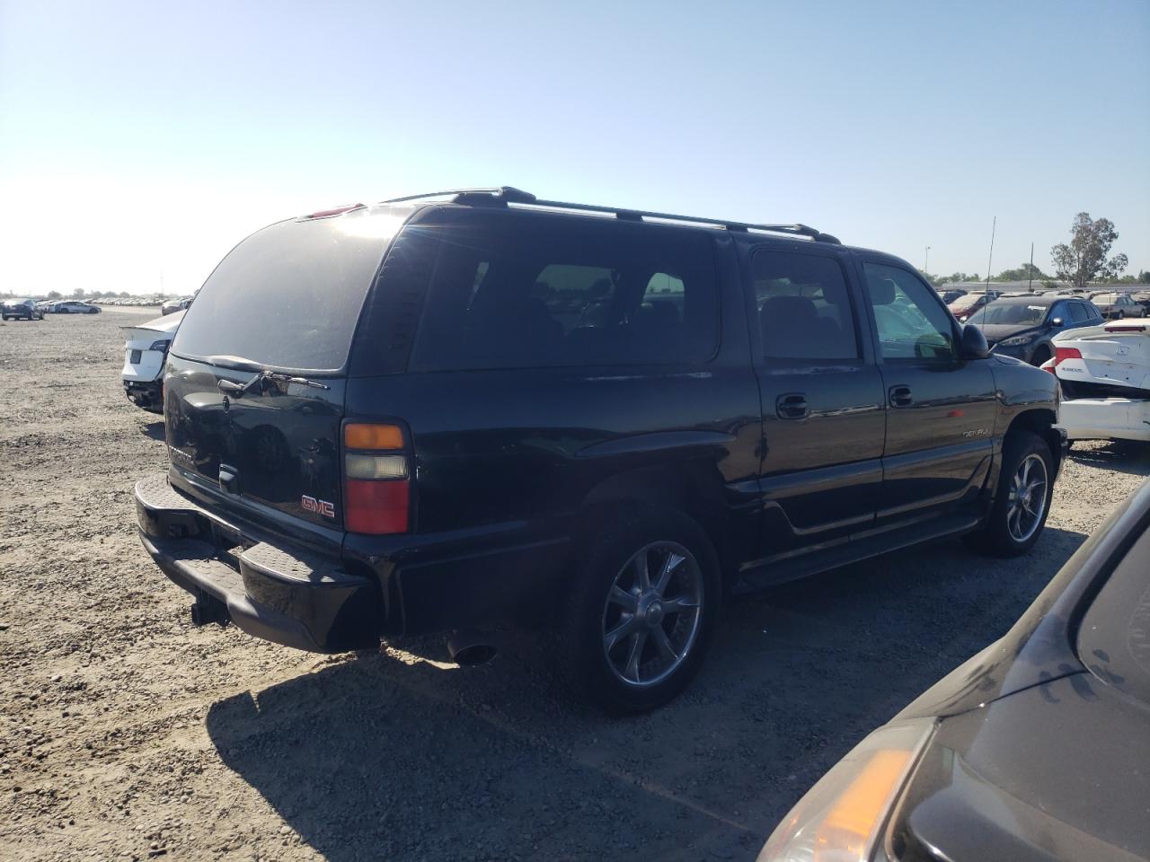 1GKFK66U04J242213 2004 GMC Yukon Xl Denali