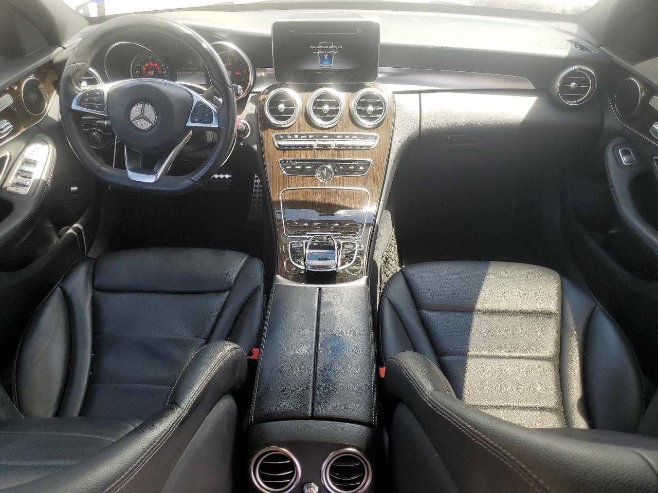 55SWF4JB0JU268564 2018 Mercedes-Benz C 300