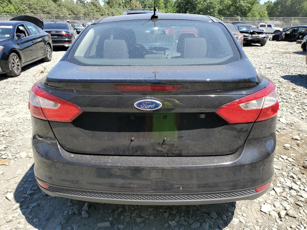 2013 Ford Focus Se vin: 1FADP3F26DL360925