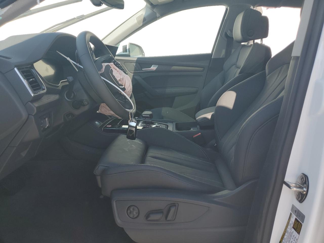 WA1EAAFY4R2087290 2024 Audi Q5 Premium Plus 45