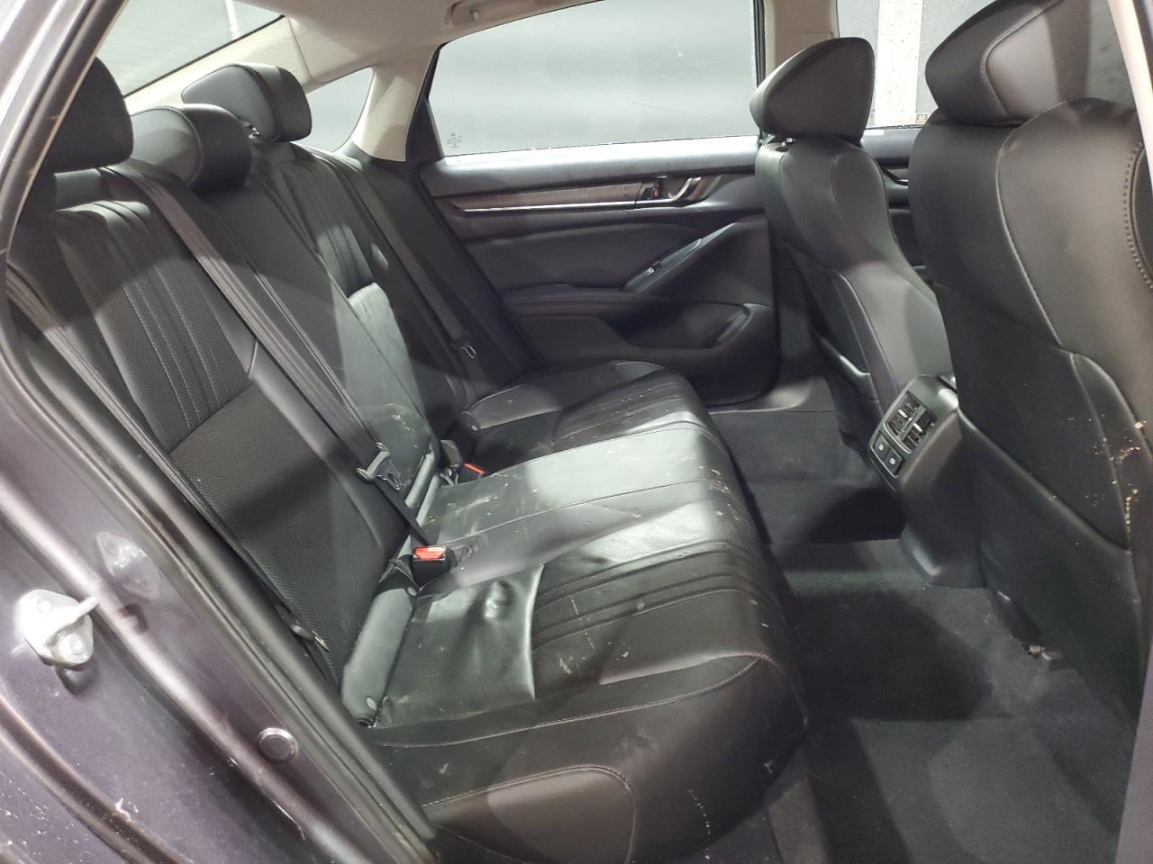 1HGCV1F51NA006724 2022 Honda Accord Exl