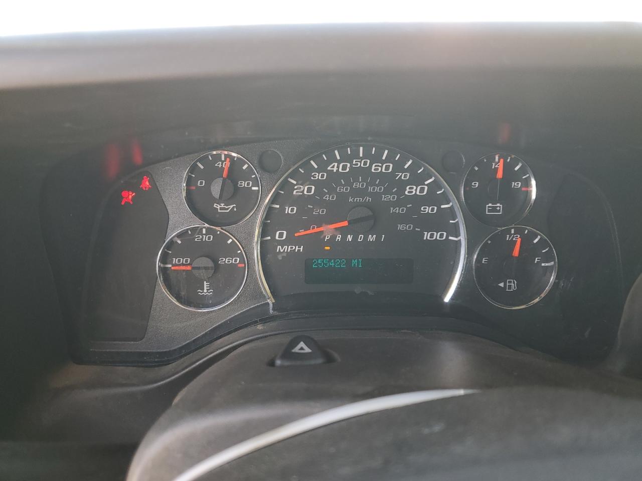 1GCWGFCA3D1155025 2013 Chevrolet Express G2500