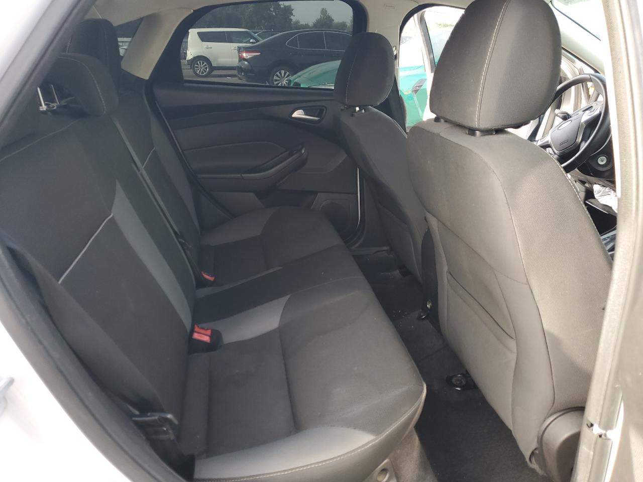 1FADP3F21EL219181 2014 Ford Focus Se