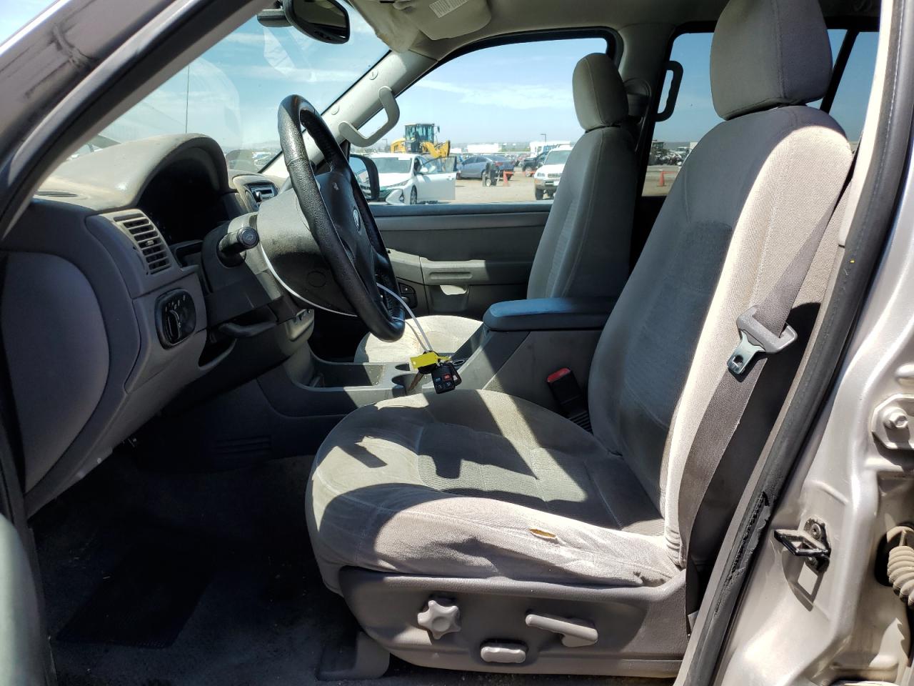 1FMZU63K24ZA34918 2004 Ford Explorer Xlt