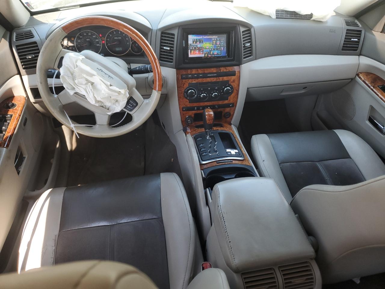 1J8HR68296C356531 2006 Jeep Grand Cherokee Overland