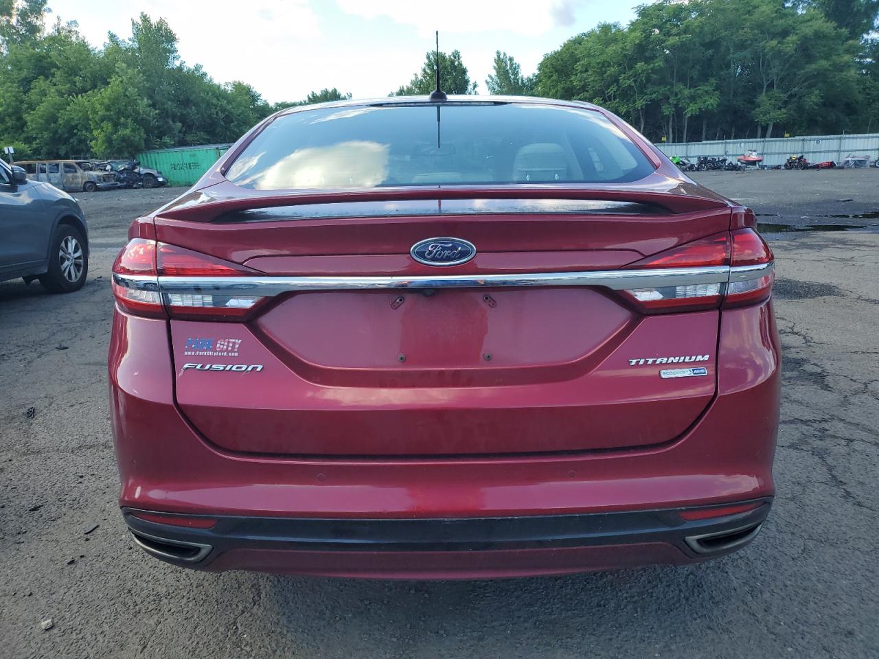 2018 Ford Fusion Titanium/Platinum vin: 3FA6P0D98JR187882