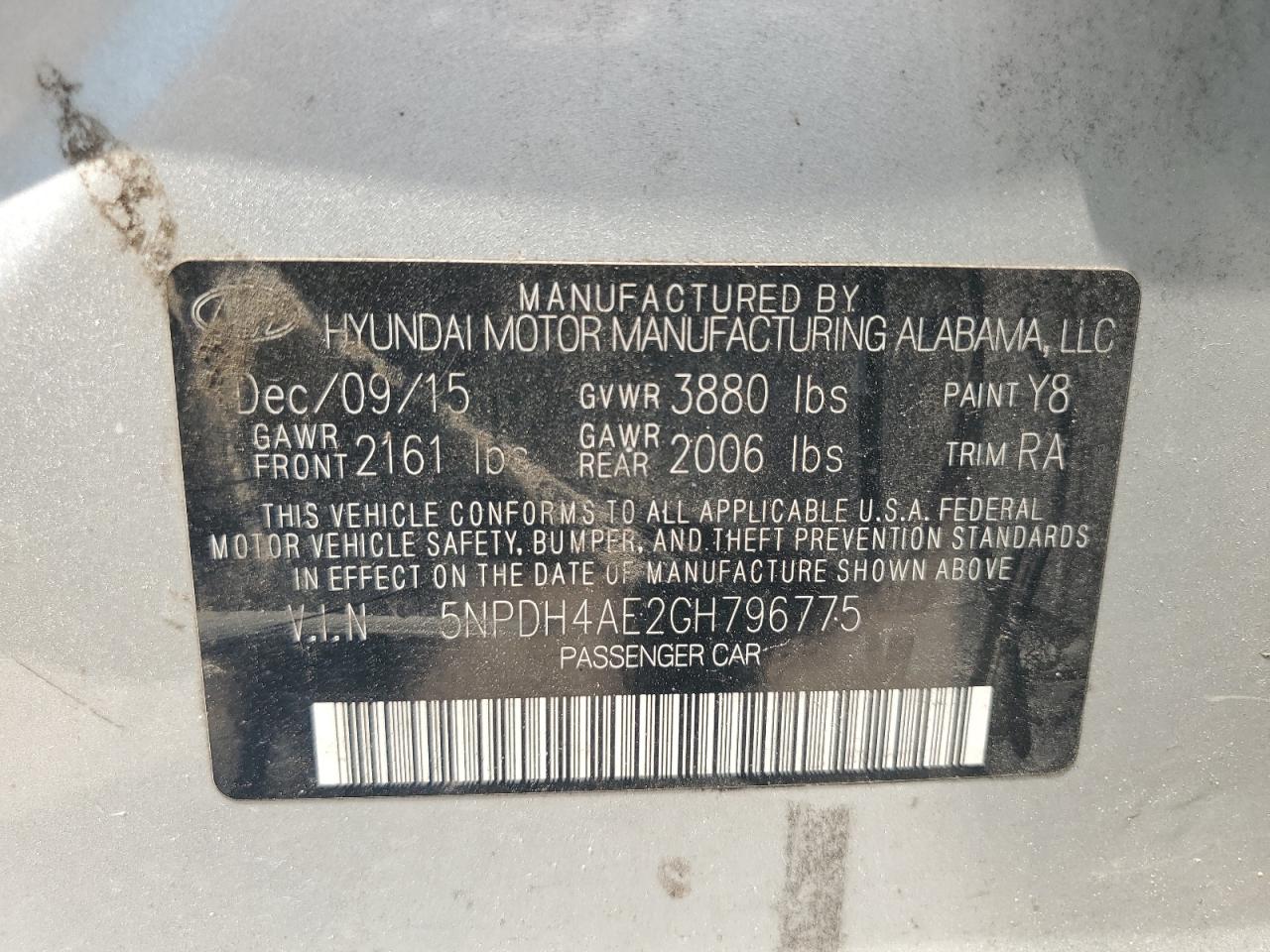 5NPDH4AE2GH796775 2016 Hyundai Elantra Se