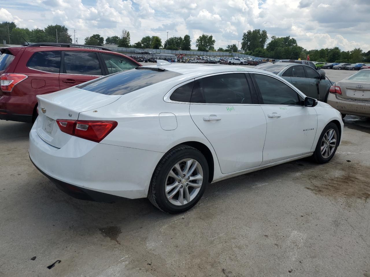 2018 Chevrolet Malibu Lt vin: 1G1ZD5ST0JF121778