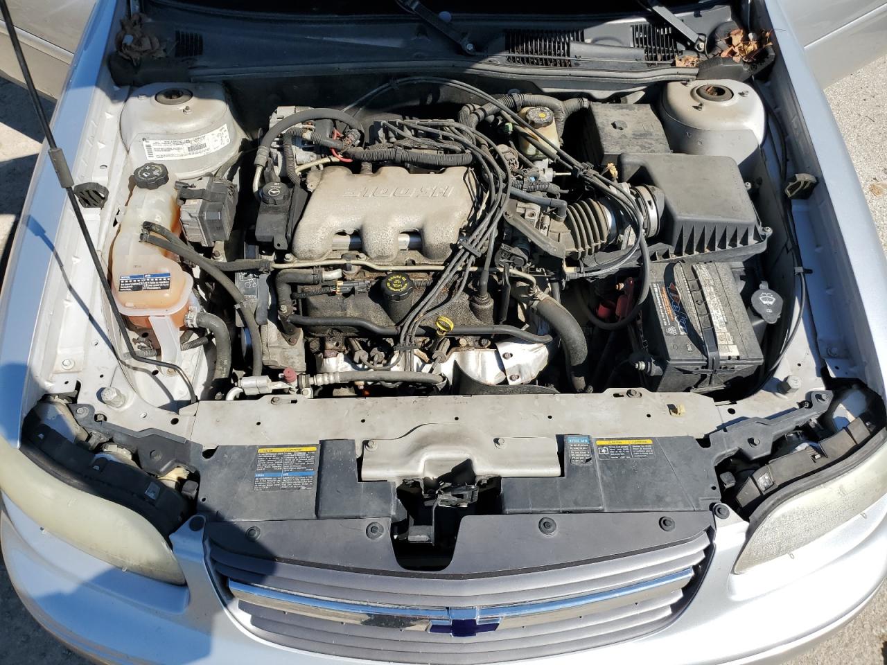 1G1ND52JX2M585719 2002 Chevrolet Malibu