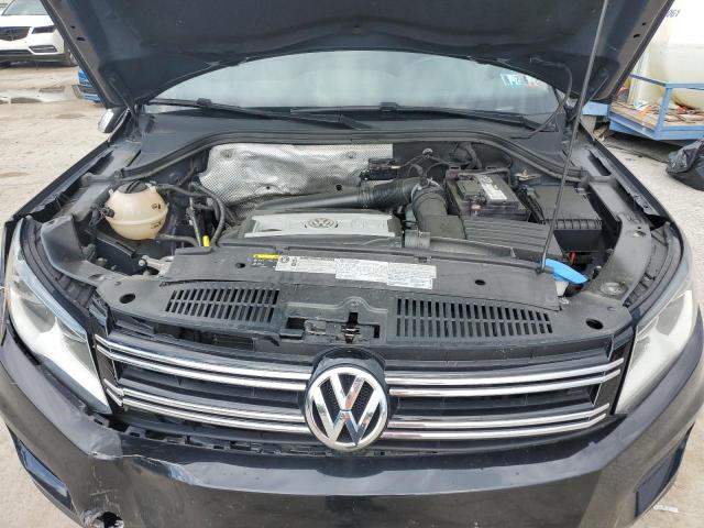 2017 Volkswagen Tiguan Wolfsburg VIN: WVGSV7AX9HW513332 Lot: 57517284