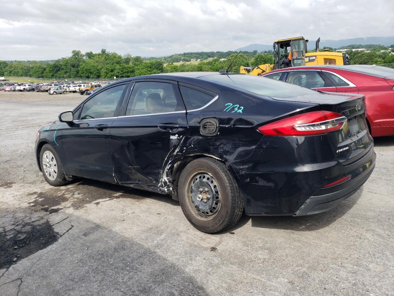 3FA6P0G76KR112402 2019 Ford Fusion S