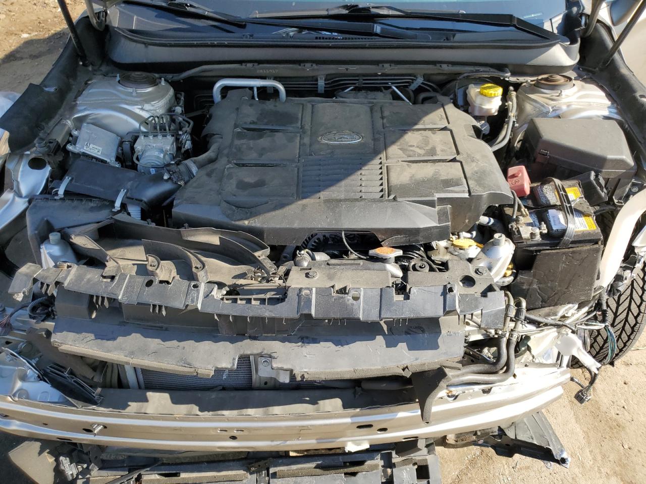 4S4BSENC6J3217681 2018 Subaru Outback 3.6R Limited