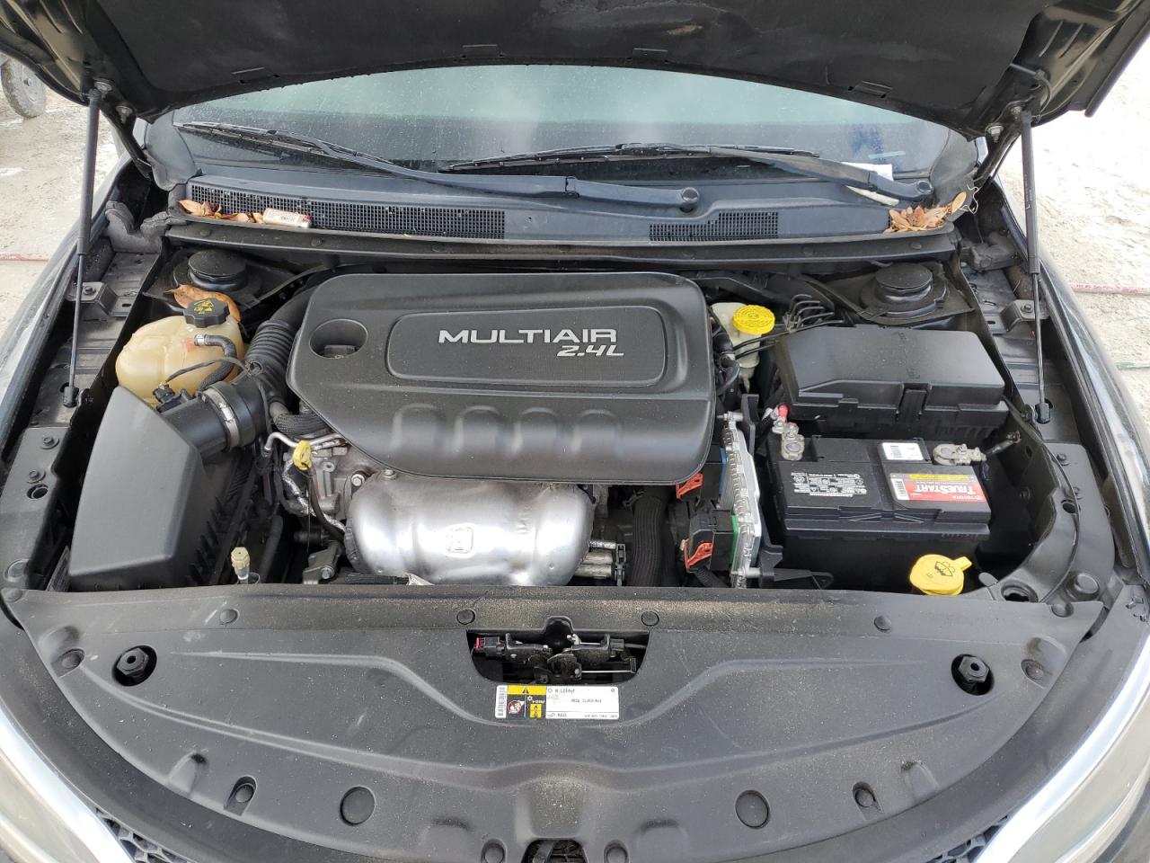 1C3CCCABXGN125059 2016 Chrysler 200 Limited