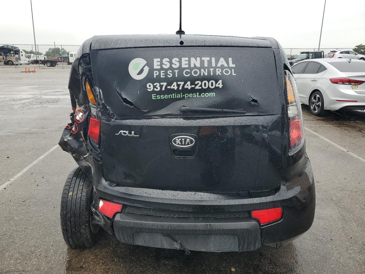 KNDJT2A24B7249242 2011 Kia Soul +