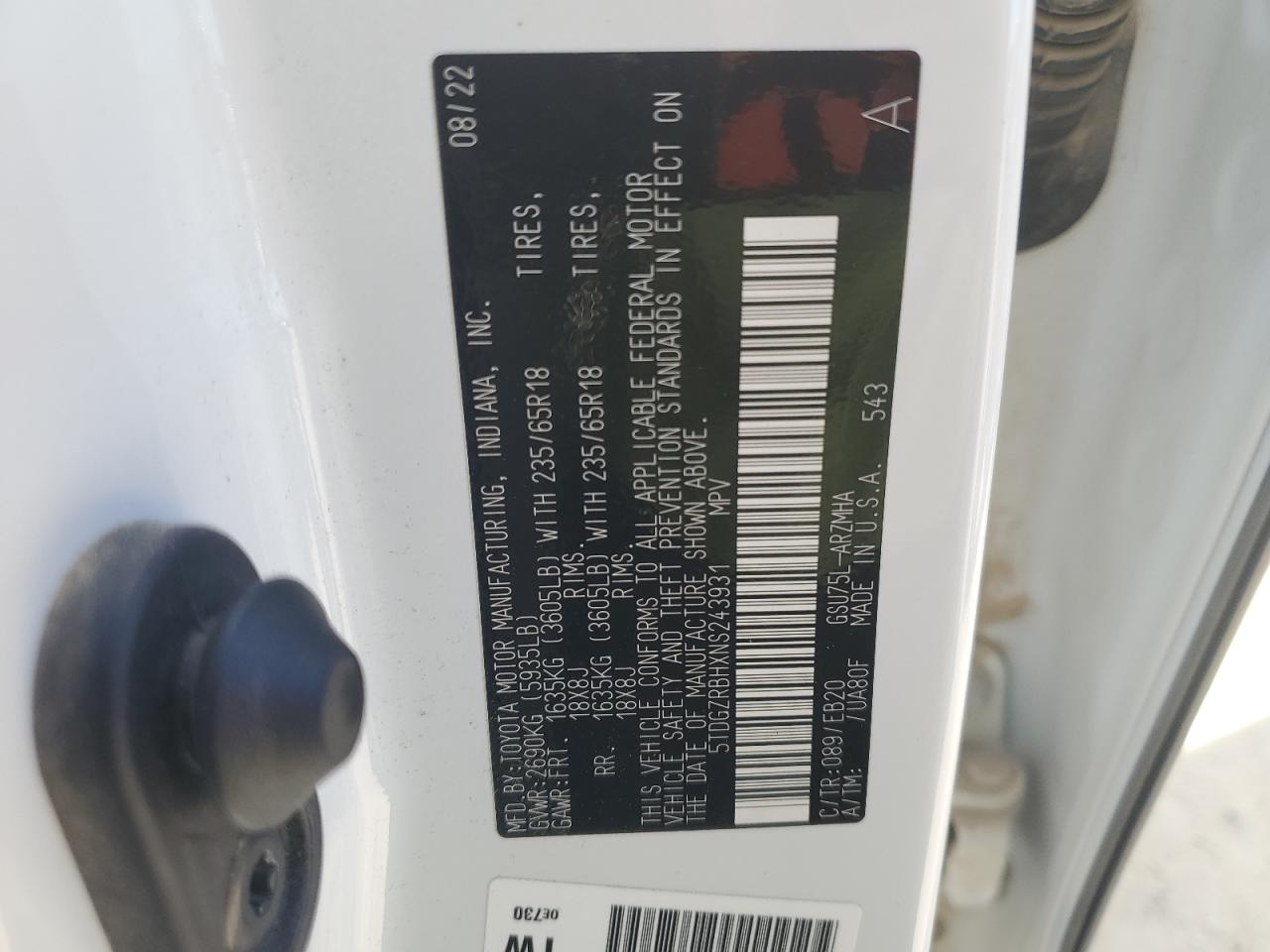 5TDGZRBHXNS243931 2022 Toyota Highlander Xle