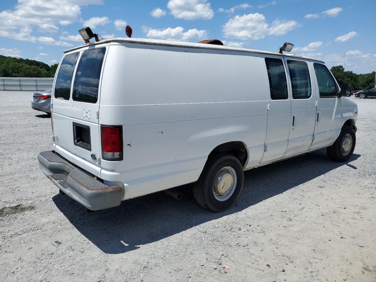 1FTNS24L6YHB59957 2000 Ford Econoline E250 Van