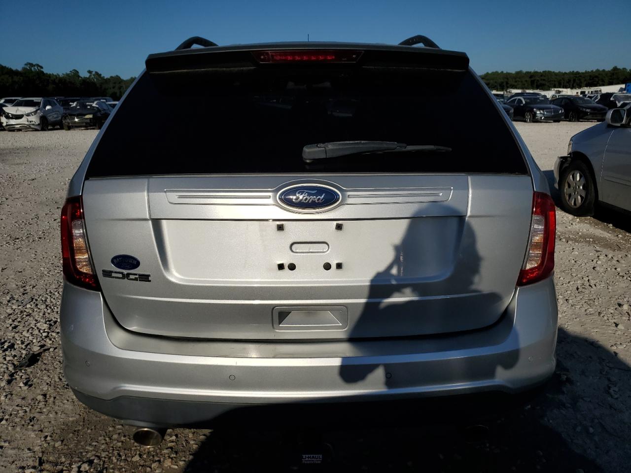 2FMDK3GC4BBB38408 2011 Ford Edge Se