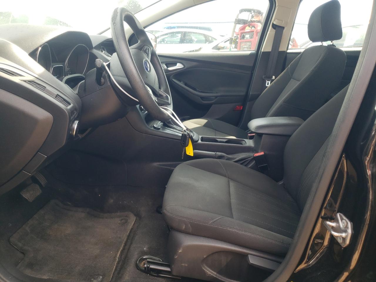 1FADP3K21FL382615 2015 Ford Focus Se