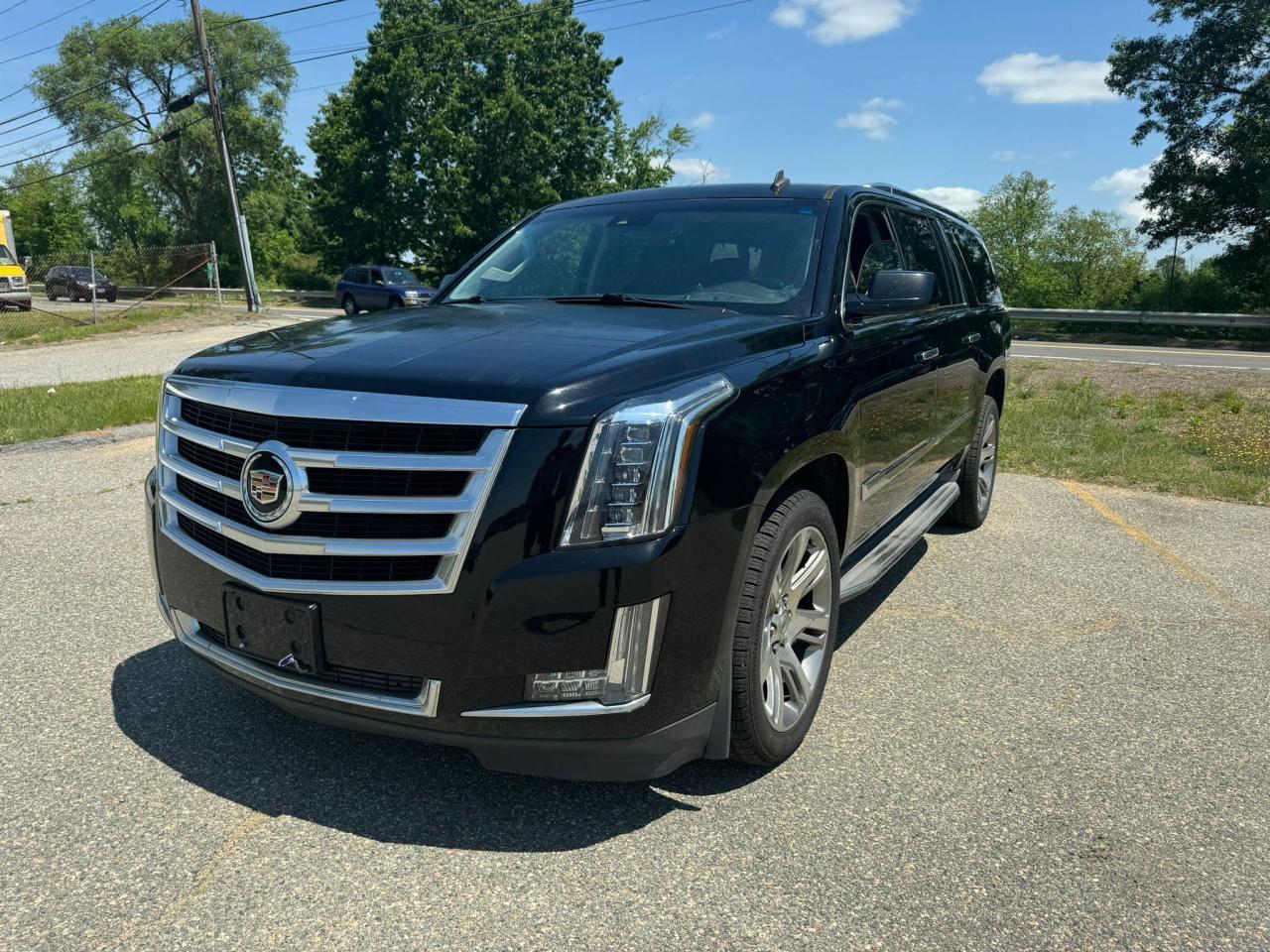 2015 Cadillac Escalade Esv Luxury vin: 1GYS4HKJ8FR275552