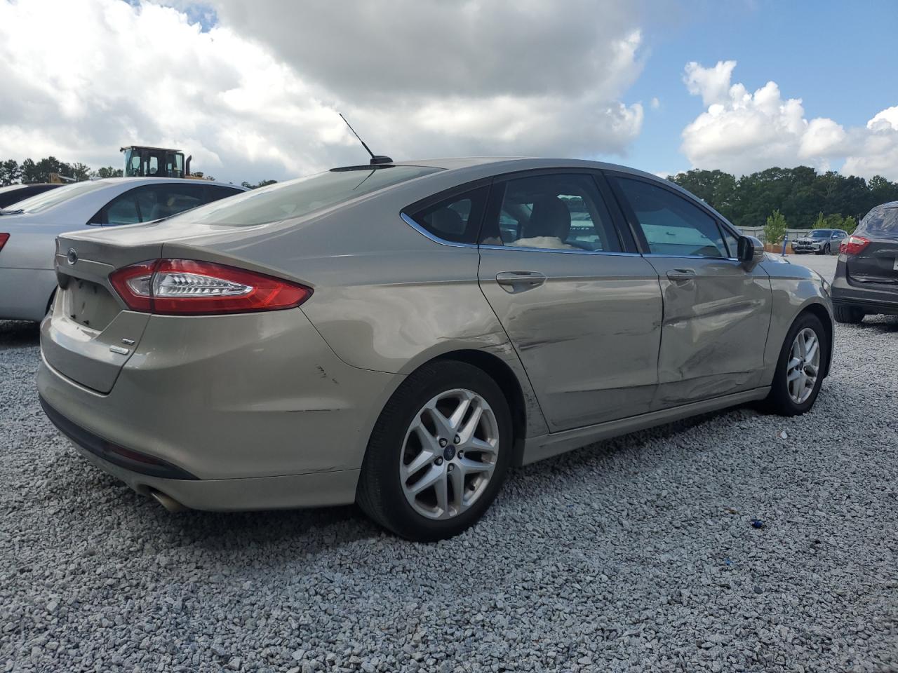 FORD FUSION SE 2015 beige sedan 4d gas 3FA6P0HDXFR185461 photo #4