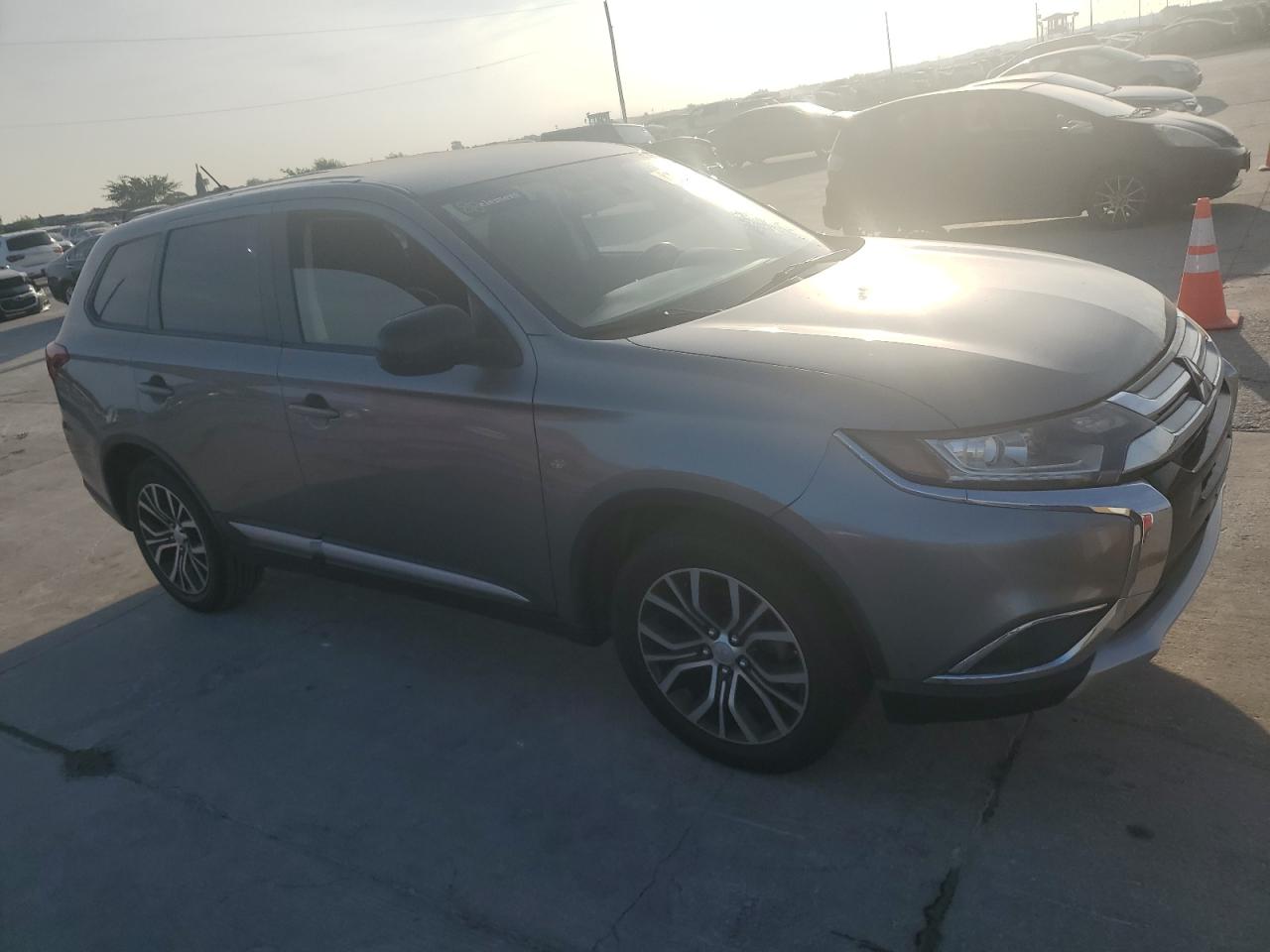 2016 Mitsubishi Outlander Es vin: JA4AD2A34GZ033791