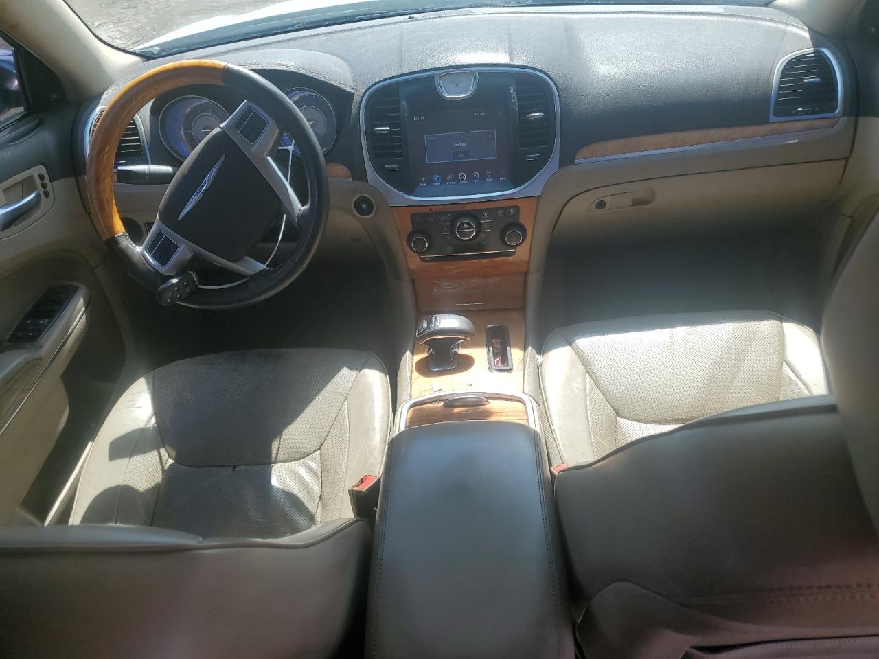 2C3CCAEG4EH345782 2014 Chrysler 300C