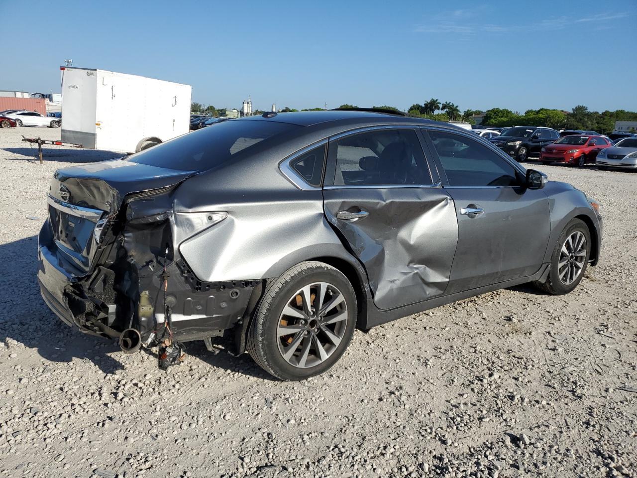 1N4AL3AP2HC292565 2017 Nissan Altima 2.5