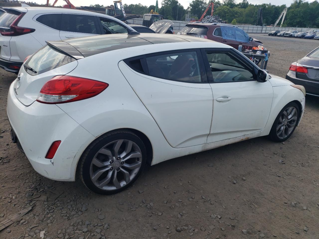 2012 Hyundai Veloster vin: KMHTC6AD1CU073640