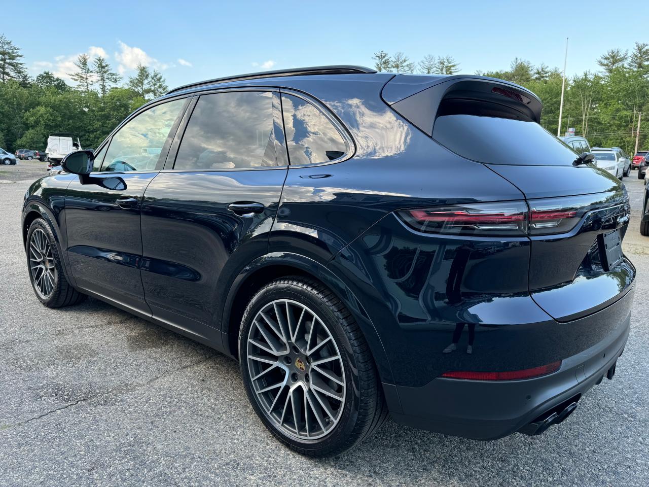 WP1AB2AY9KDA64935 2019 Porsche Cayenne S