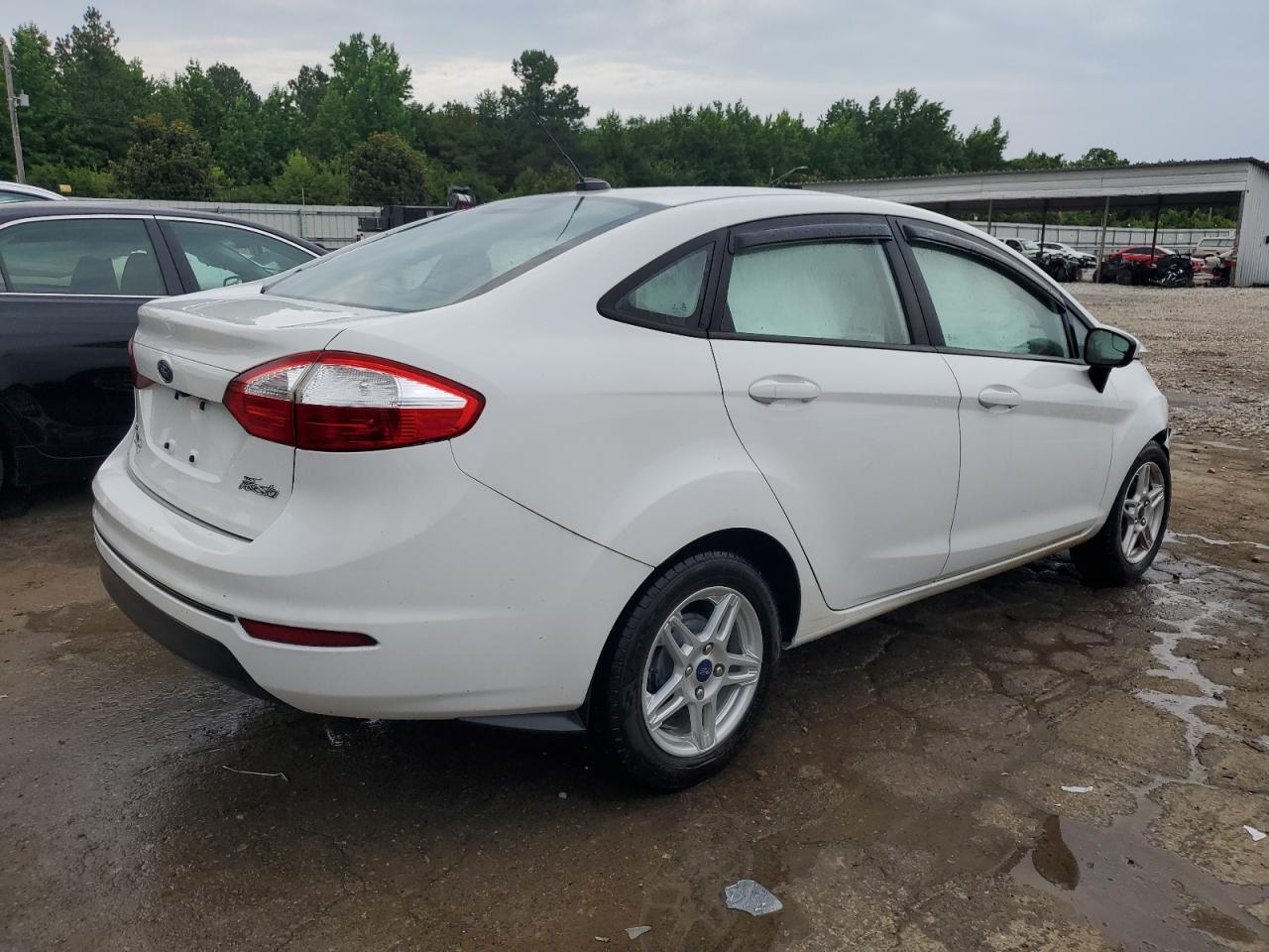 2019 Ford Fiesta Se vin: 3FADP4BJ1KM101015