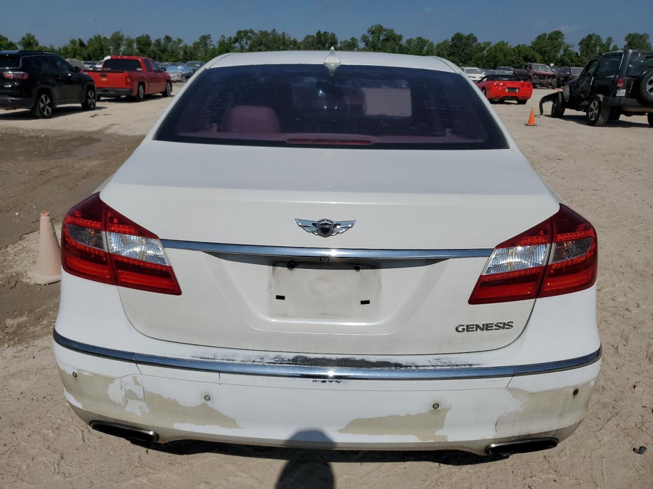 2012 Hyundai Genesis 3.8L vin: KMHGC4DD9CU173731