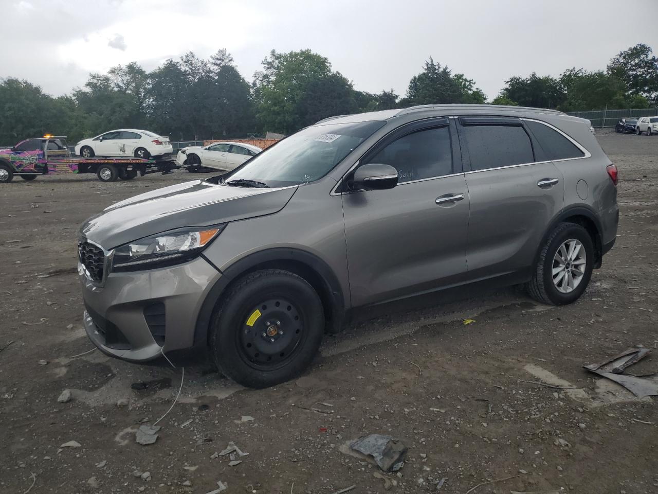 2019 Kia Sorento L vin: 5XYPG4A38KG526559