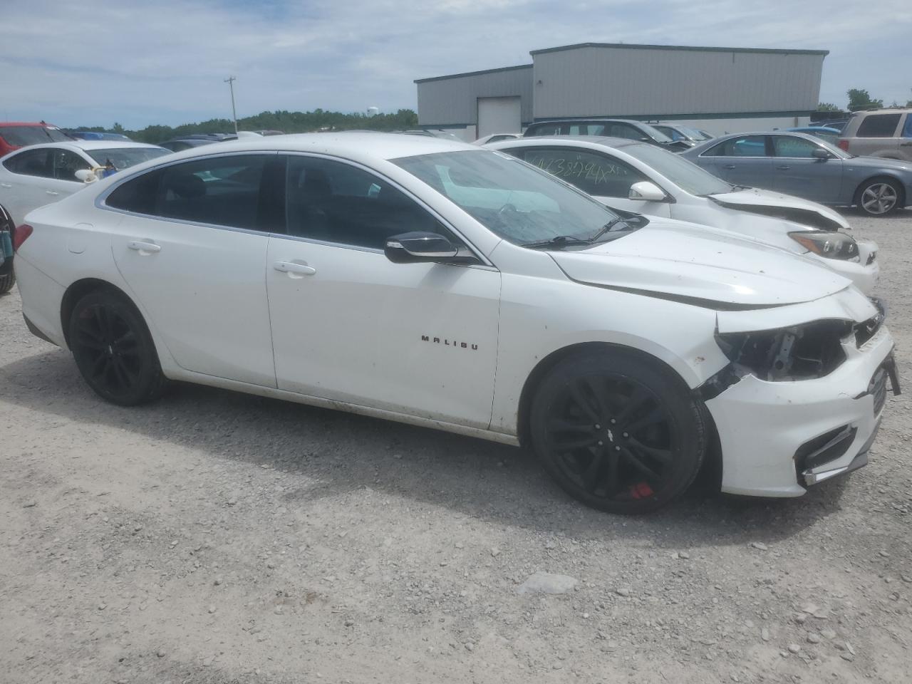 1G1ZD5ST2JF223650 2018 Chevrolet Malibu Lt