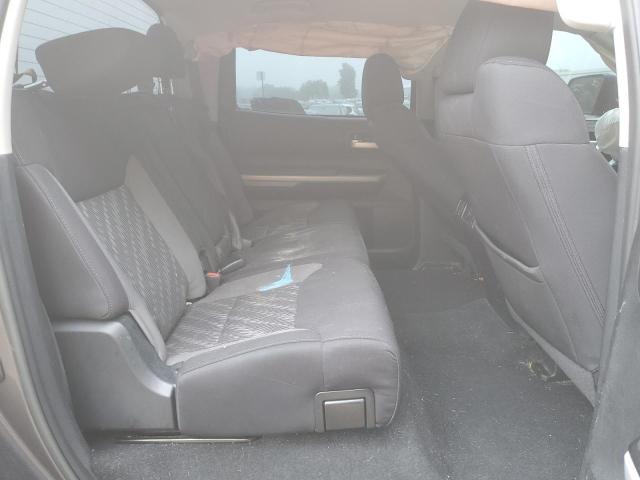 2018 Toyota Tundra Crewmax Sr5 VIN: 5TFDW5F12JX776555 Lot: 57282534