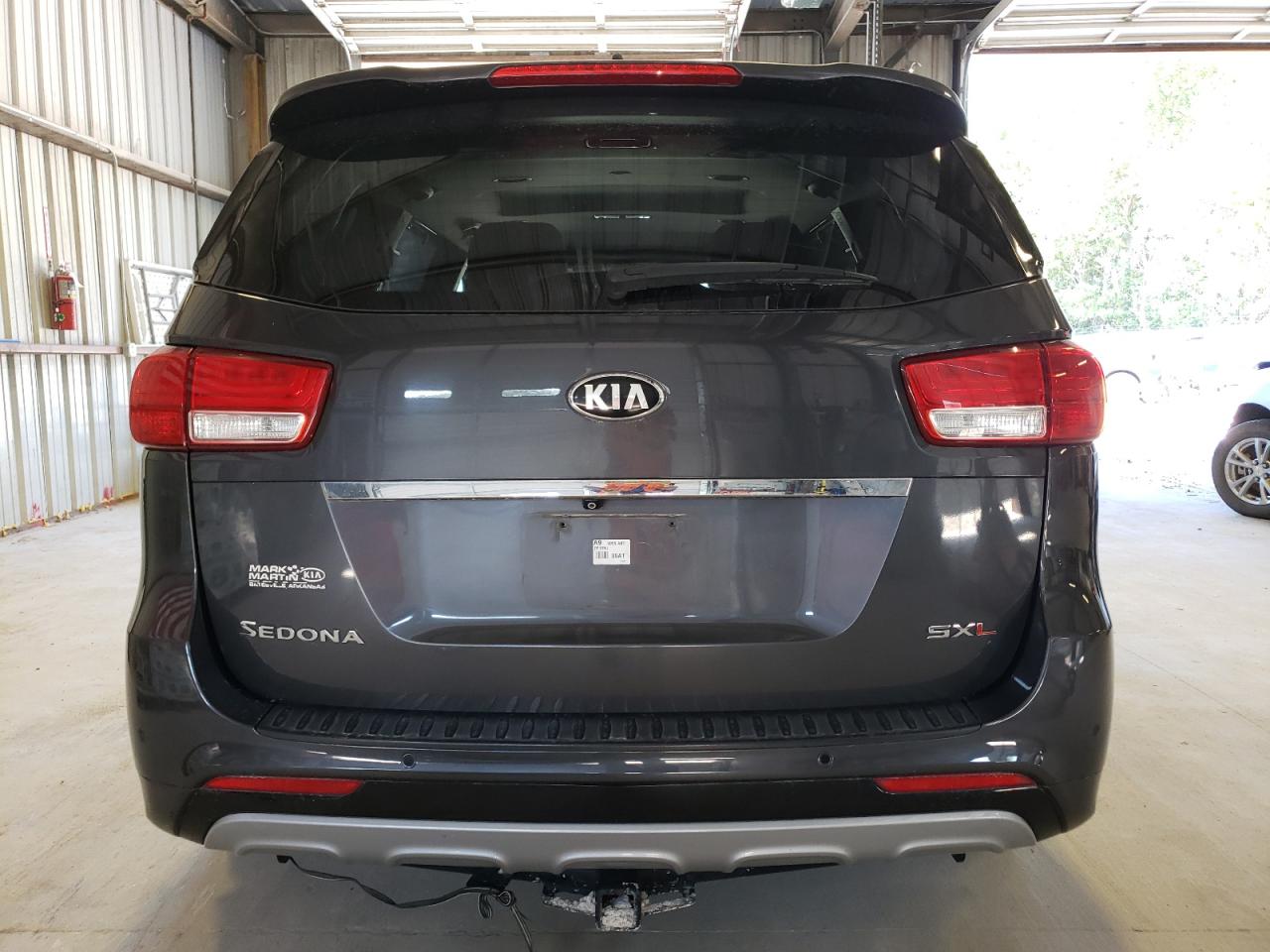 KNDME5C18F6029708 2015 Kia Sedona Sxl