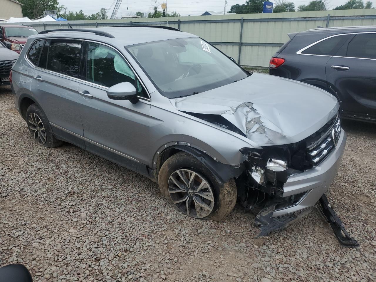 2020 Volkswagen Tiguan Se vin: 3VV3B7AX6LM075736